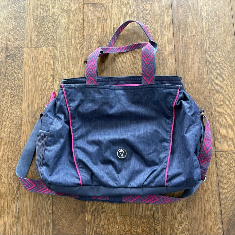 Ivivva Dance Bag - Picture 1 of 5